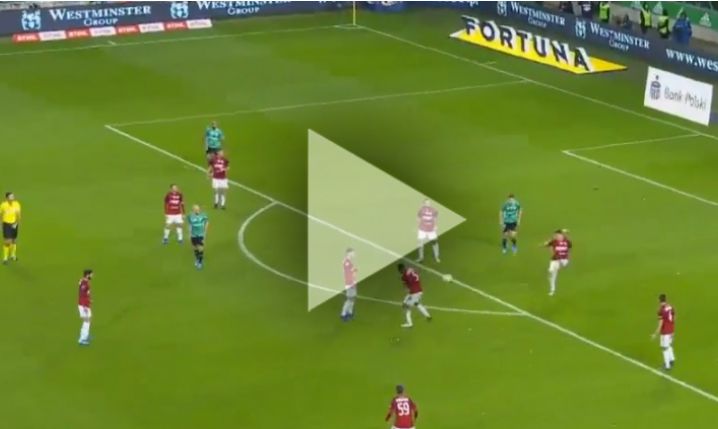 FATALNE zachowanie obrony Wisły i Legia strzela na 7-0! [VIDEO]